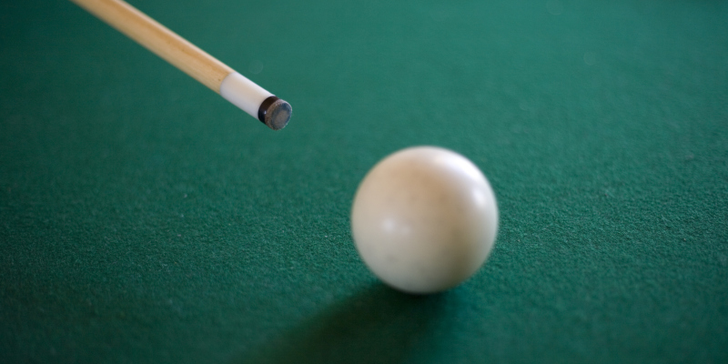 What to Know About Replacing Pool Cues